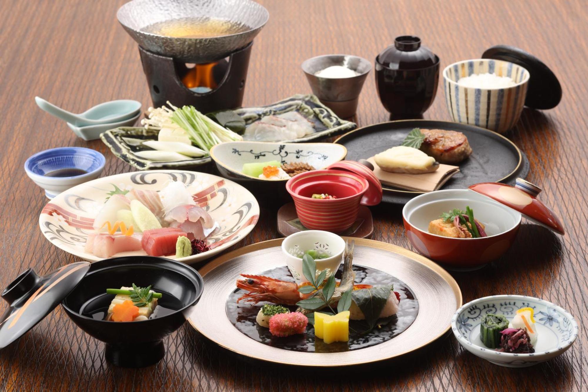 Miyahama Grand Hotel Hatsukaichi Extérieur photo