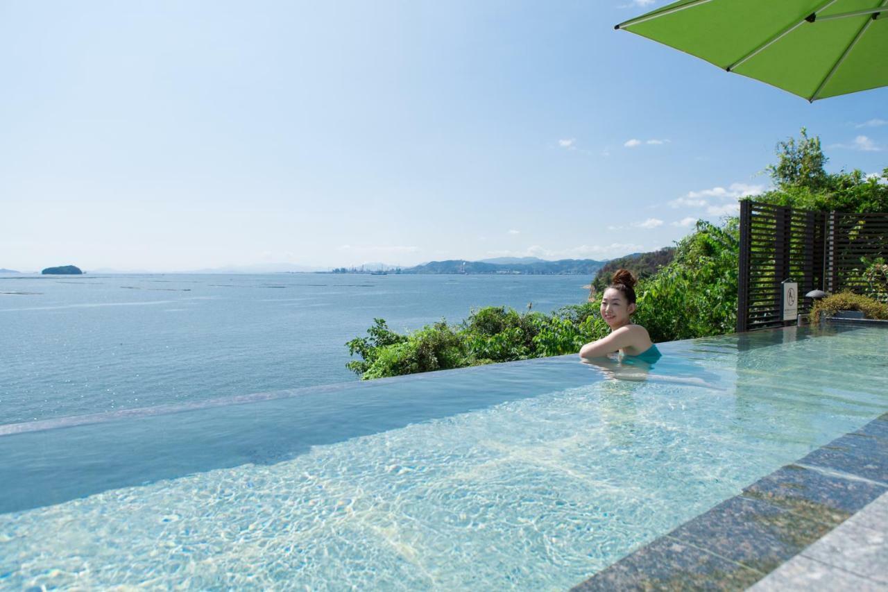Miyahama Grand Hotel Hatsukaichi Extérieur photo